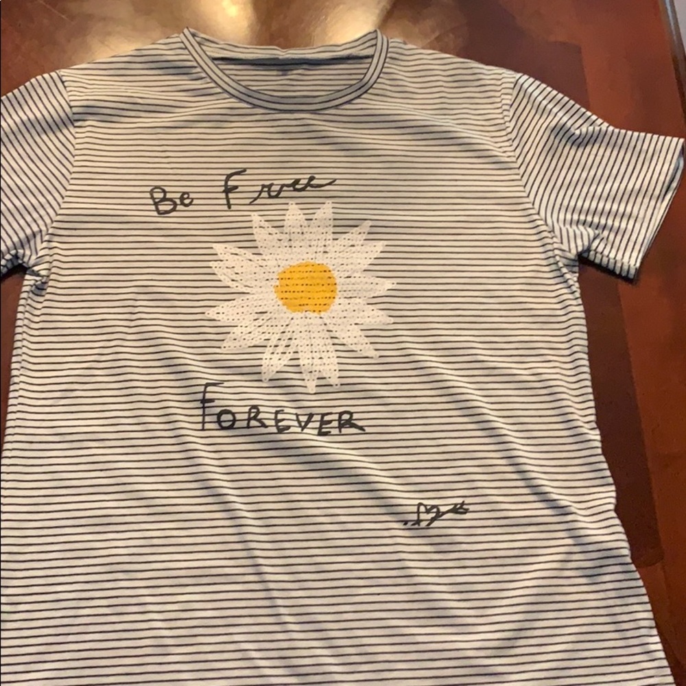 Sunflower T-shirt NWOT